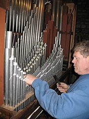 renovation de l'orgue de Rougemont (21)
